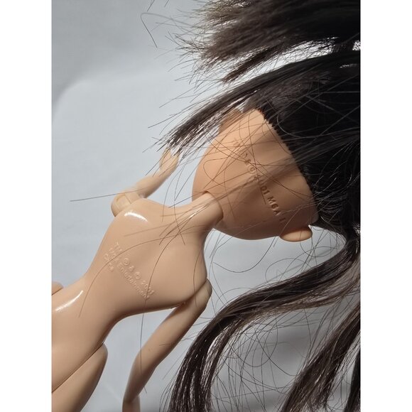 MGA BRATZ Style It Dana Doll- Nude - Picture 6 of 9